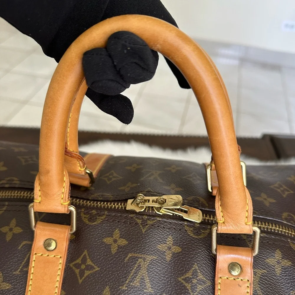 Stunning travel bag